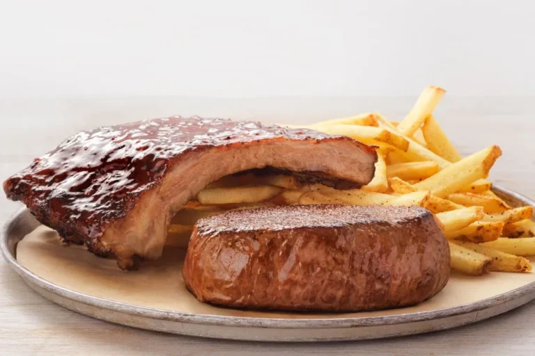 Outback Steakhouse Dinner Menuย 8 Sirloin* & Ribs