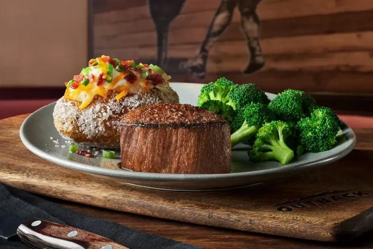 Outback Steakhouse Dinner Menuย 2 Victoriaโs Barrel-Cut Filetยฎ Mignon*